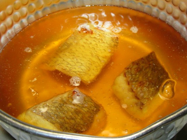 焼き鯛の八方煮の作り方