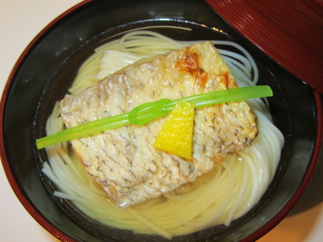 焼き鯛にゅう麺の盛りつけ例,春の椀物,お凌ぎの献立