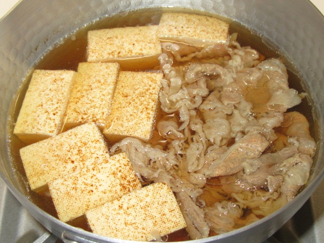 牛肉と焼き豆腐の煮物レシピ,煮上がり写真